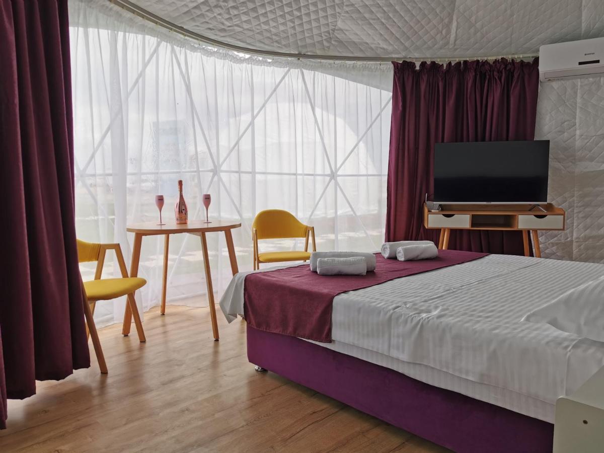 Hotel Glamping By The Sea Năvodari Exterior foto
