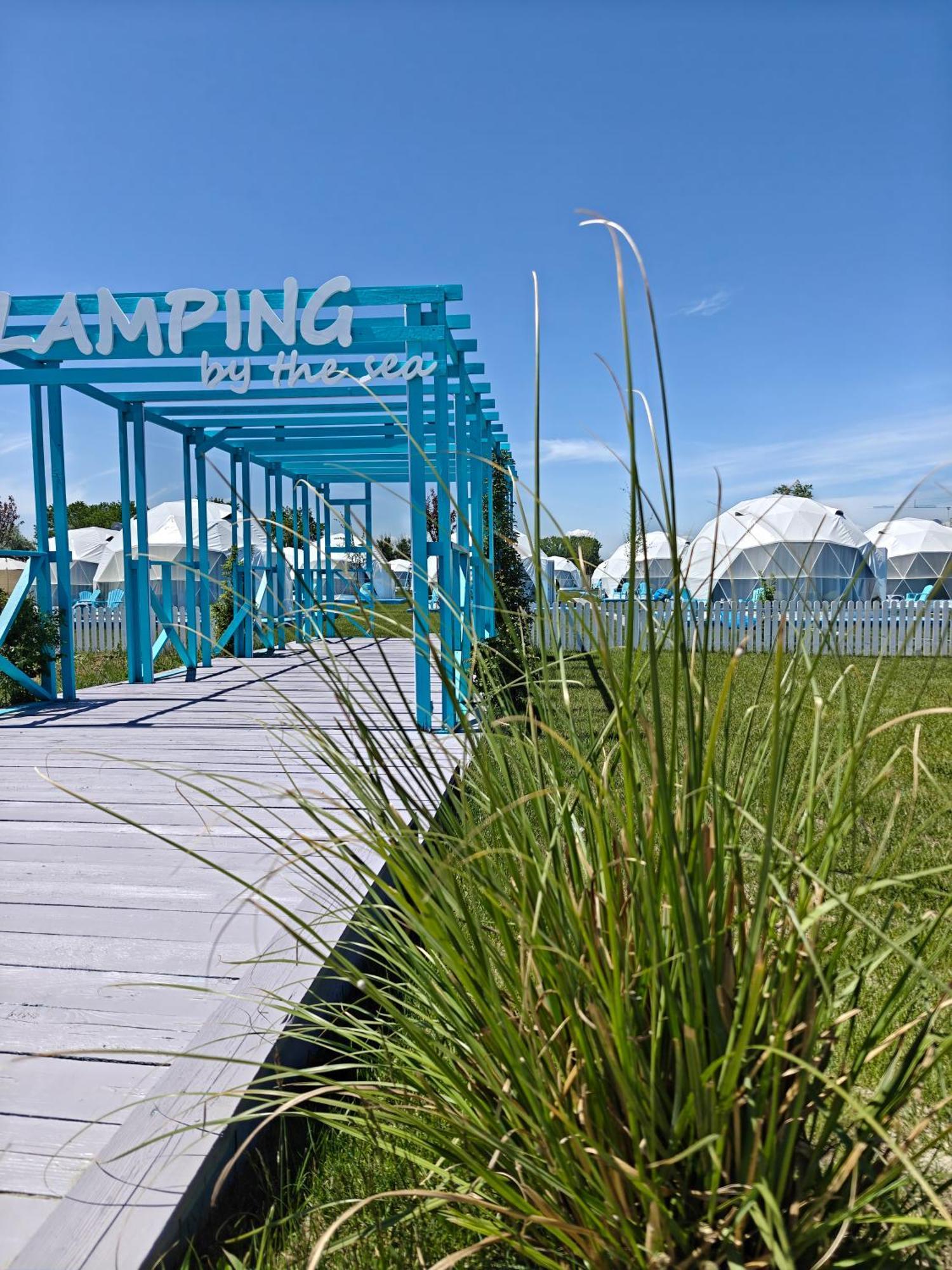 Hotel Glamping By The Sea Năvodari Exterior foto
