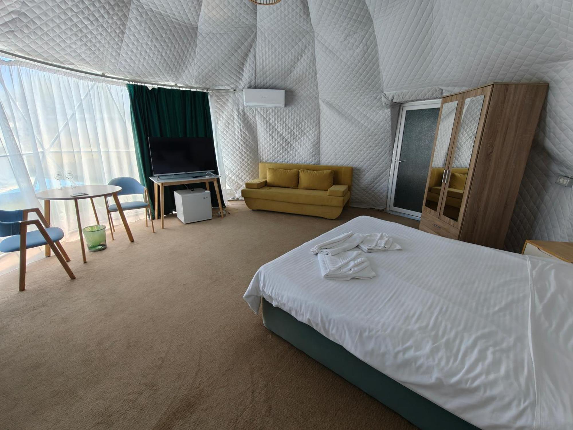 Hotel Glamping By The Sea Năvodari Exterior foto