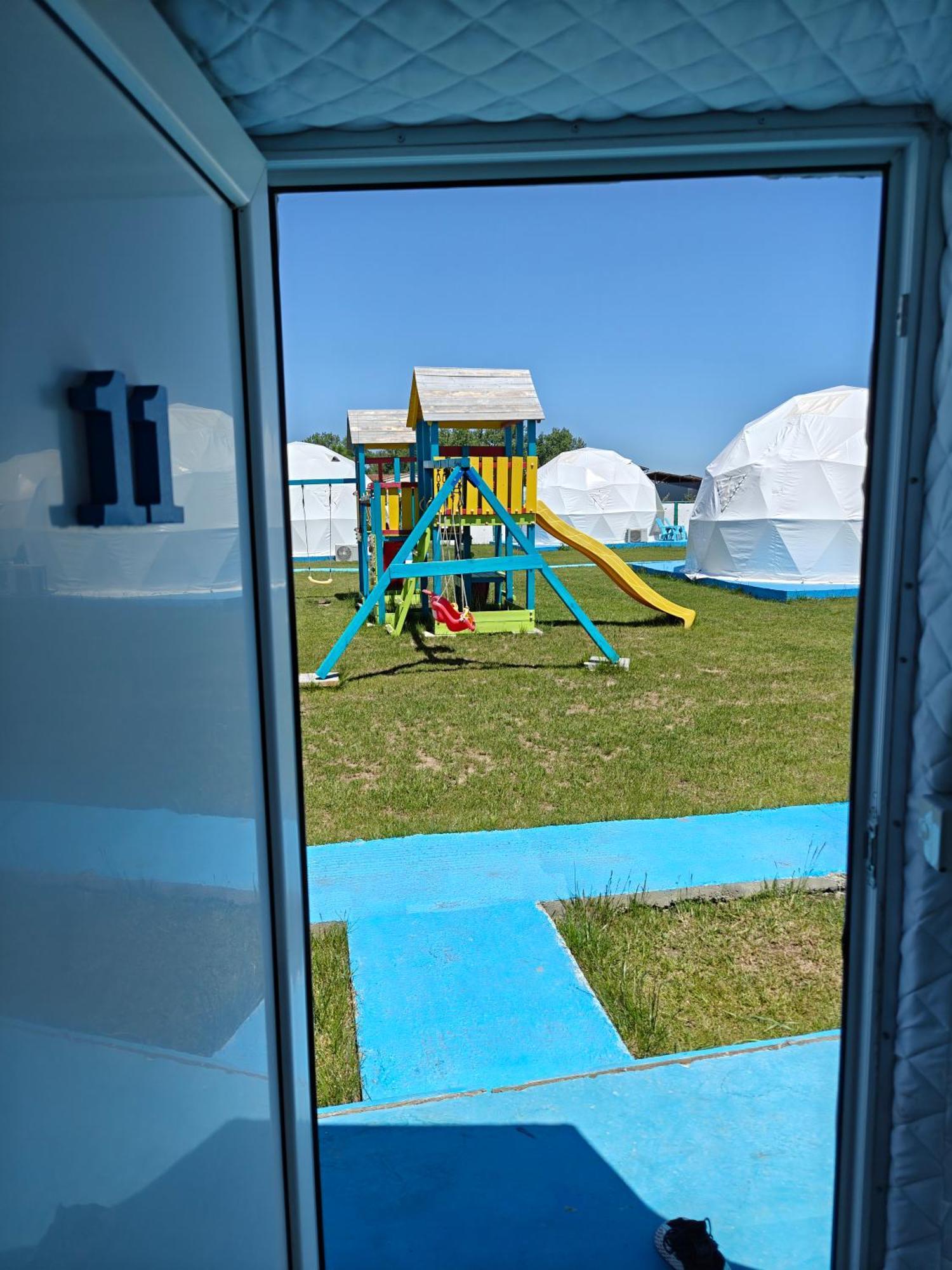 Hotel Glamping By The Sea Năvodari Exterior foto